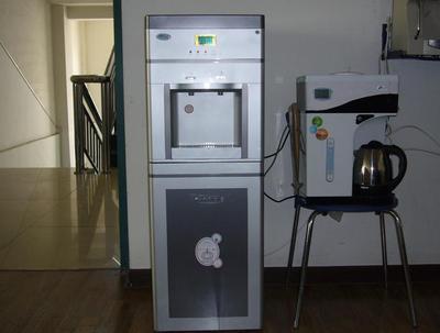 江蘇省無(wú)錫上海凈水機(jī)江陰凈水機(jī)純水機(jī) - mr125c (中國(guó) 貿(mào)易商) - 凈水器 - 電器、照明 產(chǎn)品 「自助貿(mào)易」